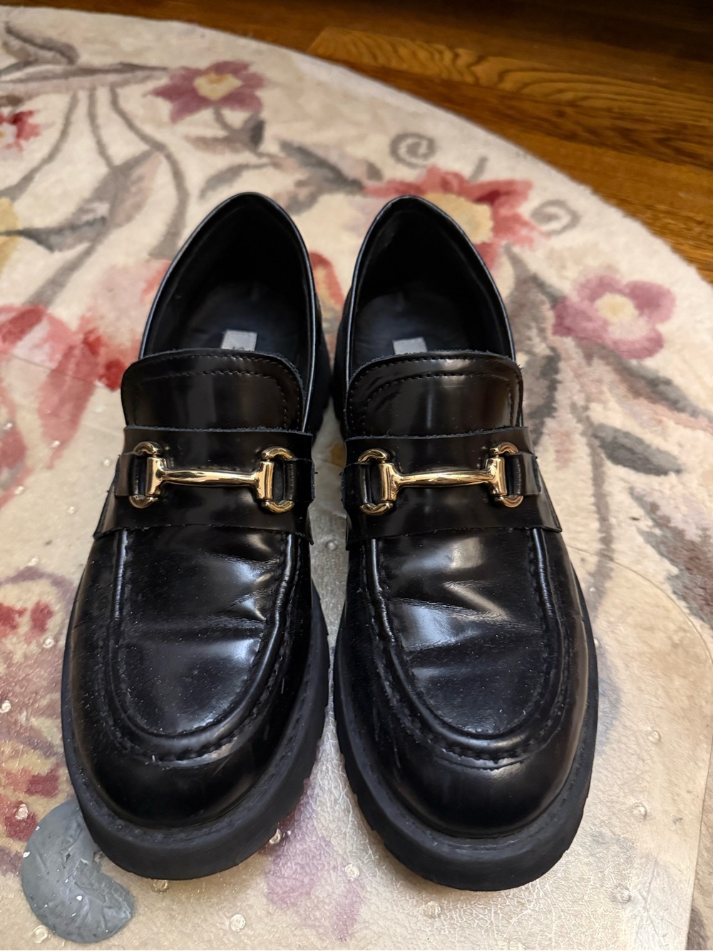 Steve Madden Black Leather Women's Bit Loafers with Gold Hardware